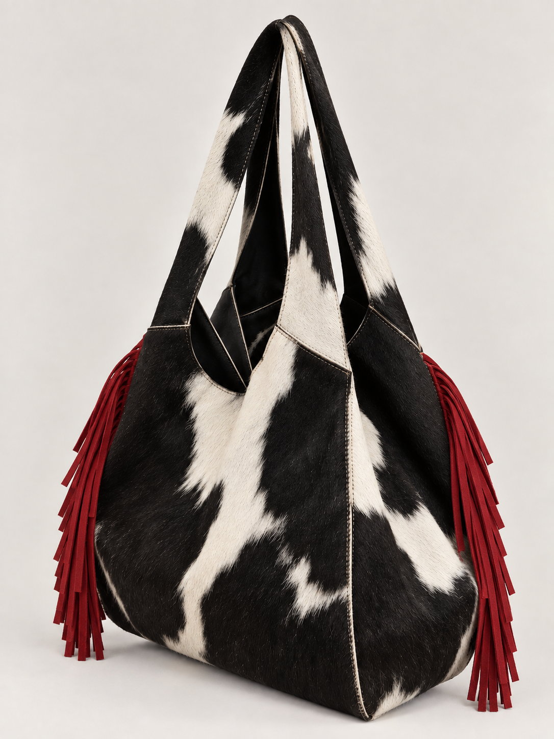 Fringe Oval Cut Cowhide Black & Red